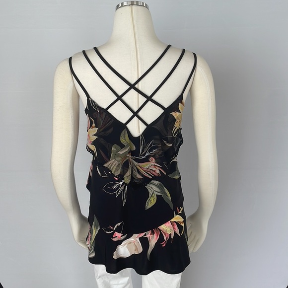 WHBM Tiered Floral Print tank top X Small - Picture 10 of 11